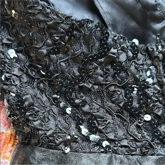 VINTAGE Faviana Halter Cocktail Dress Black Sequin Tulle Size 3/4 USA - Picture 8 of 9